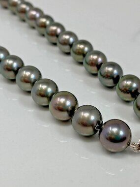 Tahitian Pearl Necklace 20" Strand 10-11mm Round with White Gold Clasp